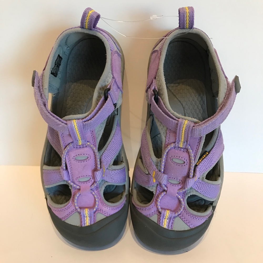 KEEN Waterproof Sport/Hiking/Walking Water Sandals/Shoe Girl’s/Women's Size 3